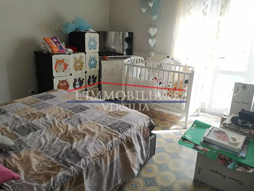 Immagine 14 di Appartamento in vendita  a Carrara