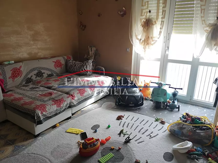 Immagine 9 di Appartamento in vendita  a Carrara