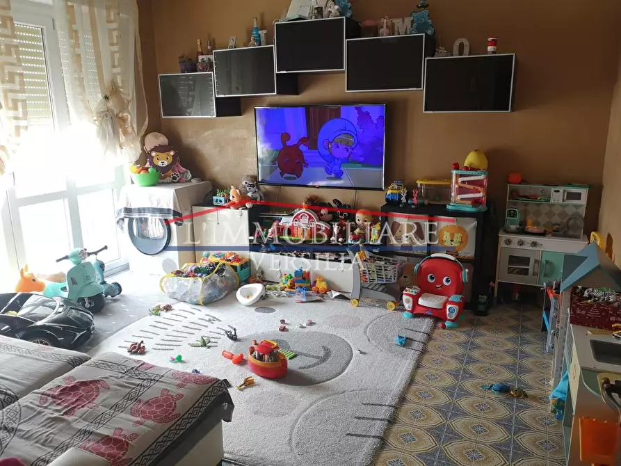 Immagine 8 di Appartamento in vendita  a Carrara