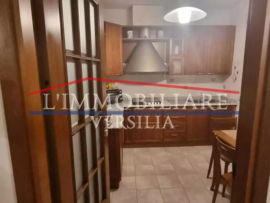 Immagine 3 di Villetta a schiera in vendita  a Carrara