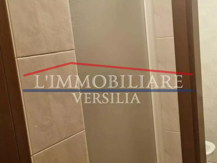 Immagine 34 di Villetta a schiera in vendita  a Carrara