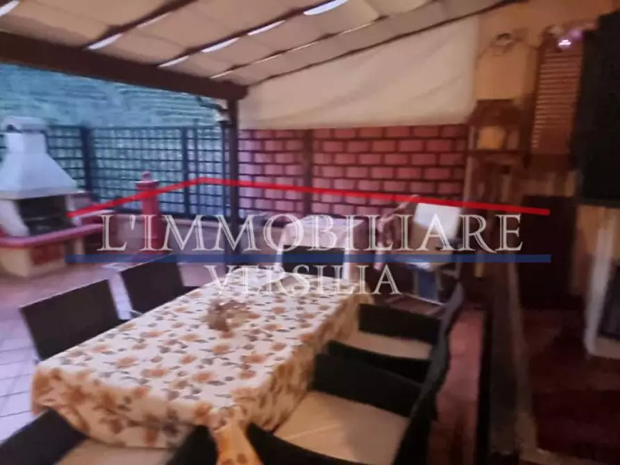 Immagine 35 di Villetta a schiera in vendita  a Carrara