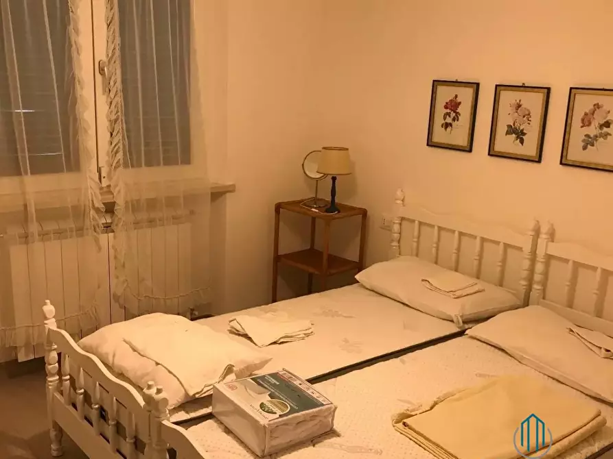 Immagine 5 di Casa quadrifamiliare in affitto  a Forte Dei Marmi