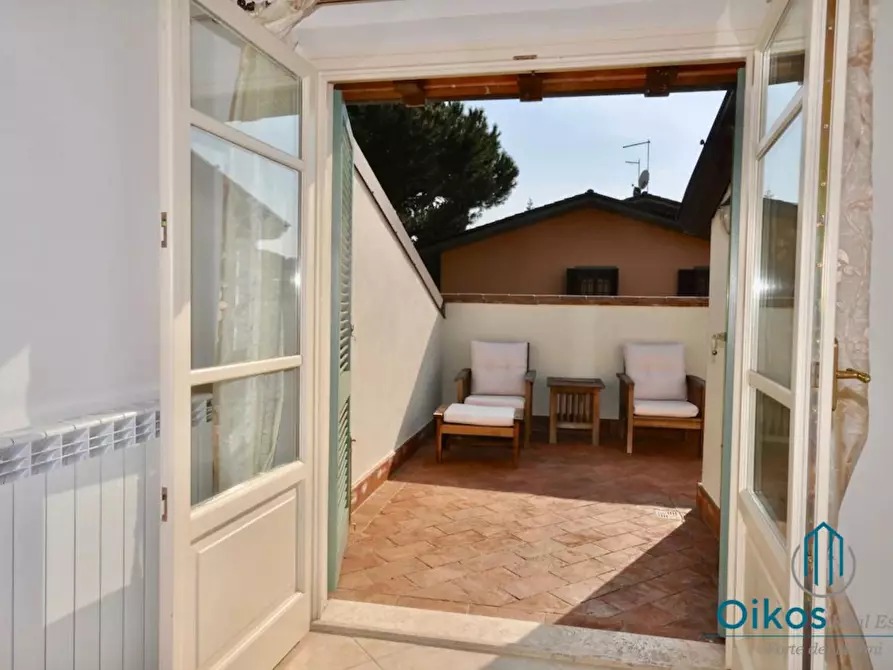 Immagine 21 di Villa in affitto  a Forte Dei Marmi