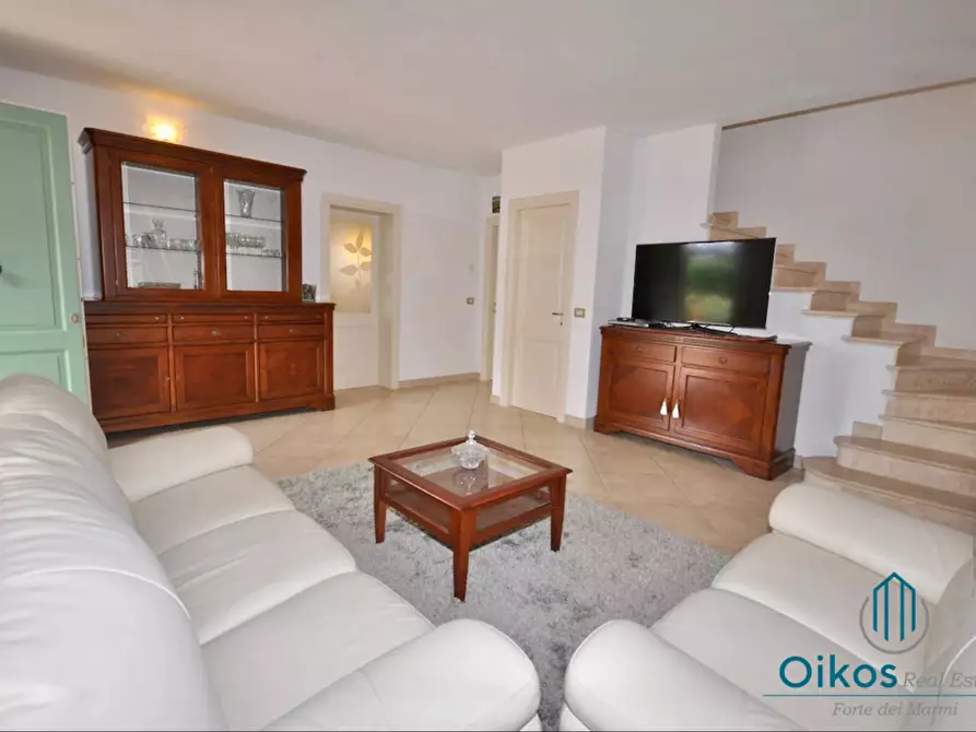 Immagine 7 di Villa in affitto  a Forte Dei Marmi