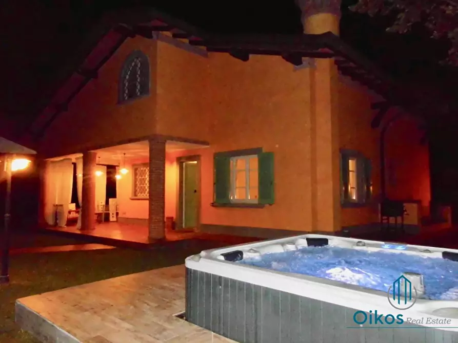 Immagine 5 di Villa in affitto  a Forte Dei Marmi