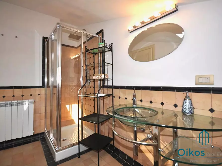 Immagine 27 di Villa in affitto  a Forte Dei Marmi