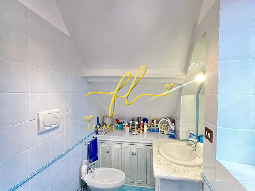 Immagine 3 di Appartamento in vendita  a Rio Nell'elba