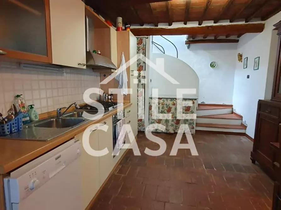 Immagine 25 di Villa in vendita  a Pescia