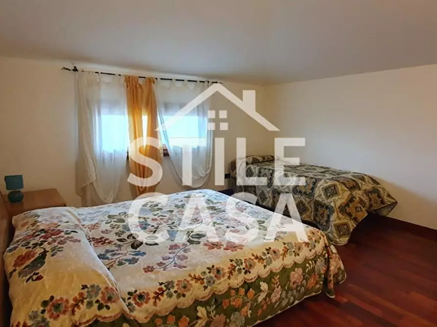 Immagine 34 di Villa in vendita  a Pescia