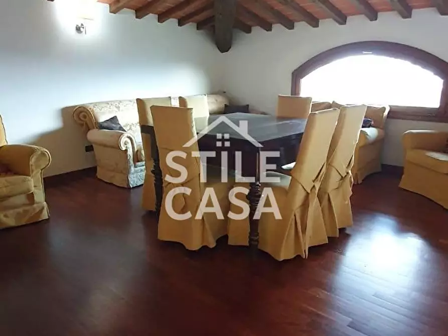 Immagine 35 di Villa in vendita  a Pescia