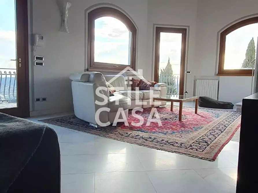 Immagine 39 di Villa in vendita  a Pescia