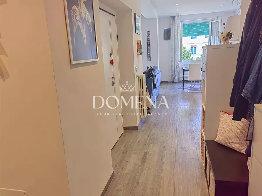 Immagine 4 di Appartamento in vendita  a Siena