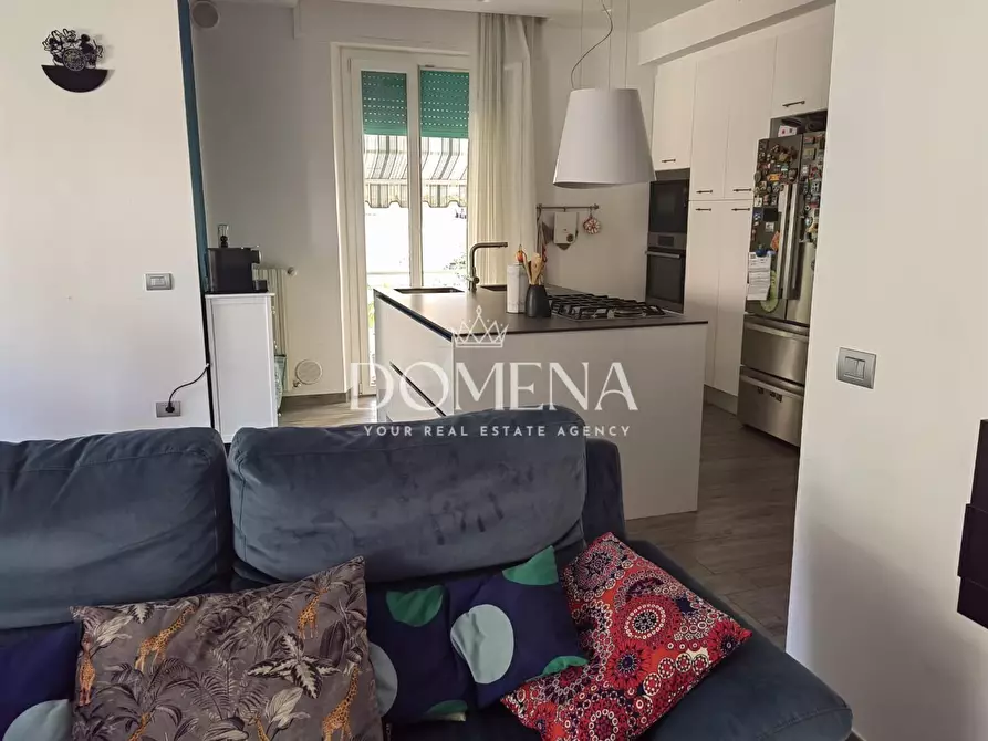 Immagine 9 di Appartamento in vendita  a Siena