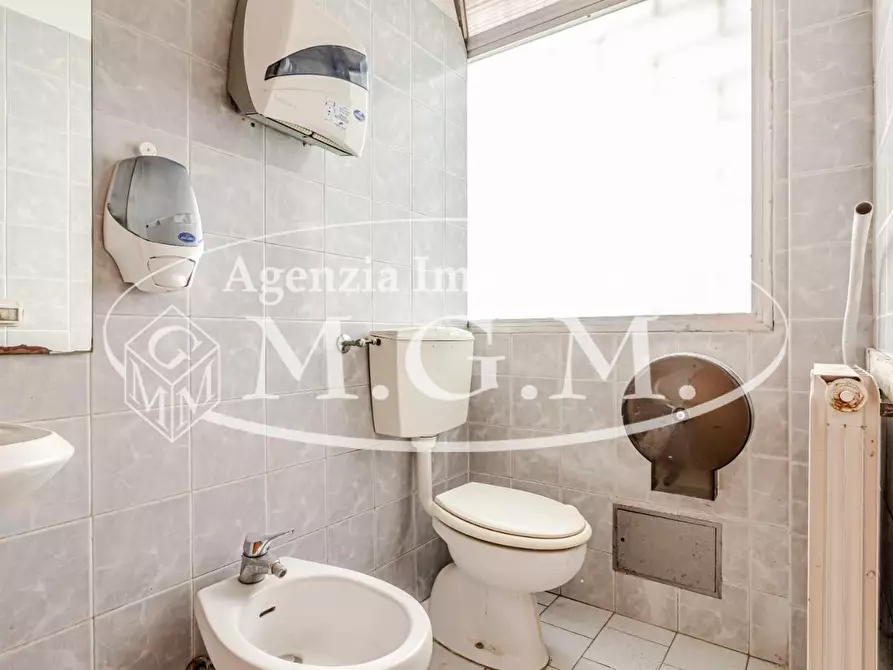 Immagine 28 di Ufficio in affitto  a Santa Croce Sull'arno