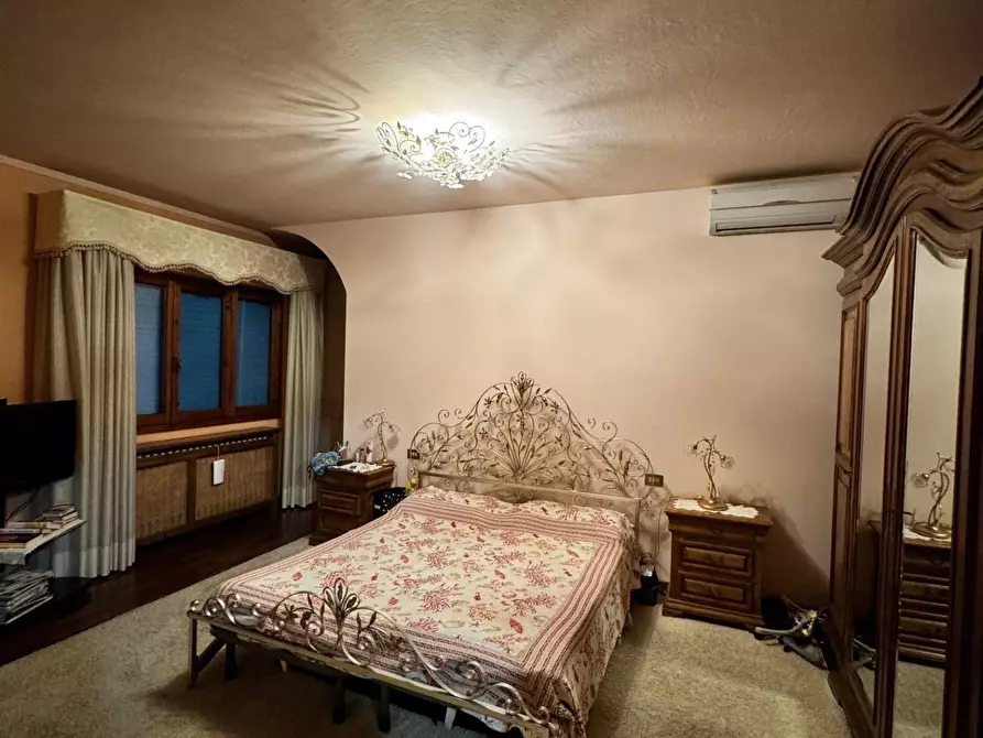 Immagine 19 di Appartamento in vendita  a Seravezza