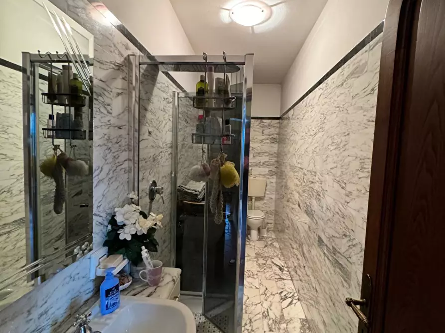 Immagine 10 di Appartamento in vendita  a Seravezza