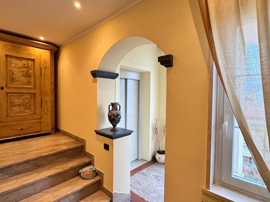 Immagine 18 di Appartamento in vendita  a Seravezza