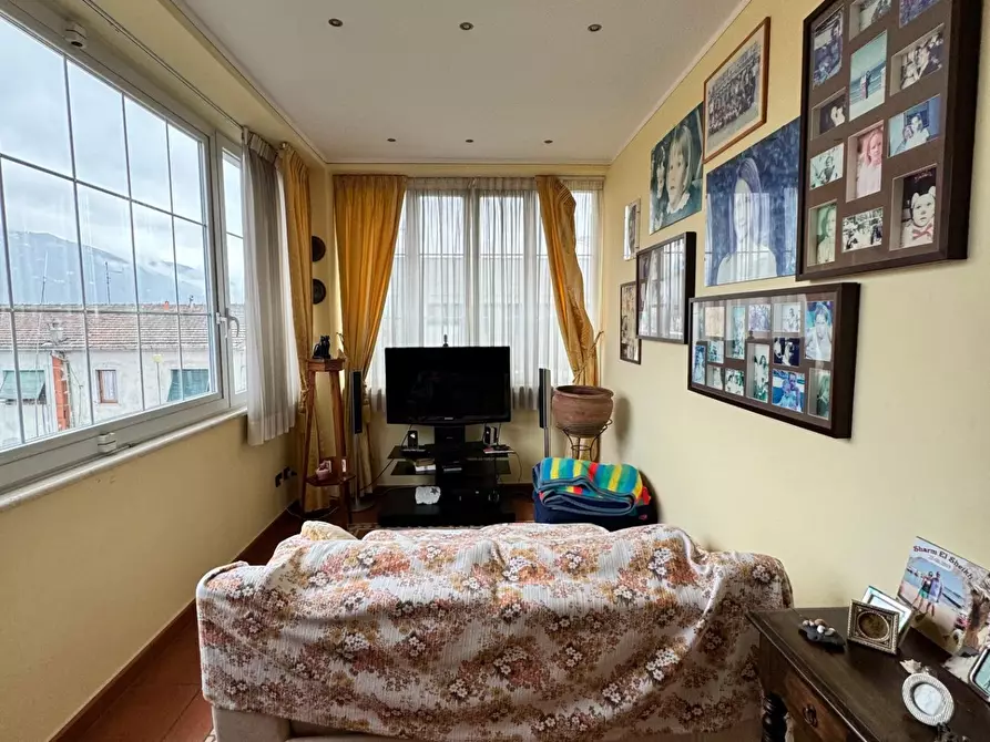 Immagine 5 di Appartamento in vendita  a Seravezza