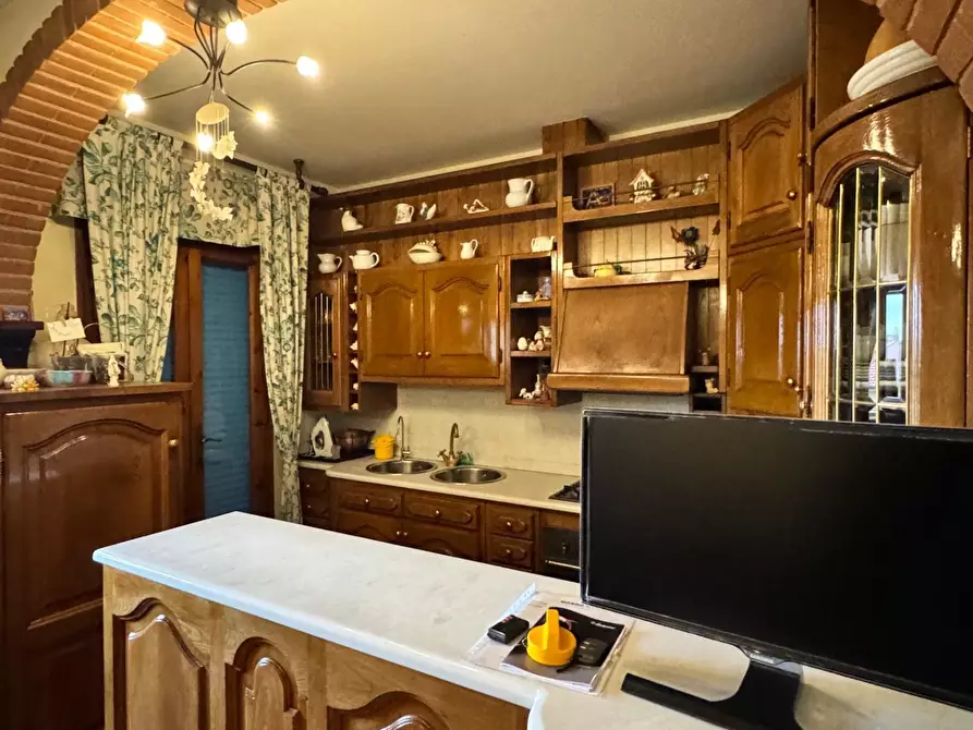 Immagine 26 di Appartamento in vendita  a Seravezza