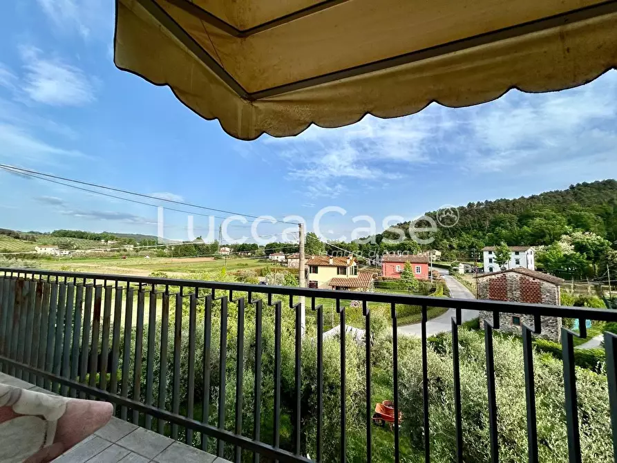 Immagine 26 di Appartamento in vendita  a Lucca