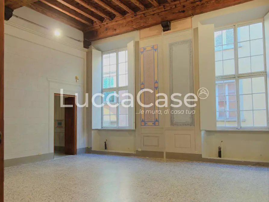 appartamento in vendita a Lucca in zona Centro Città