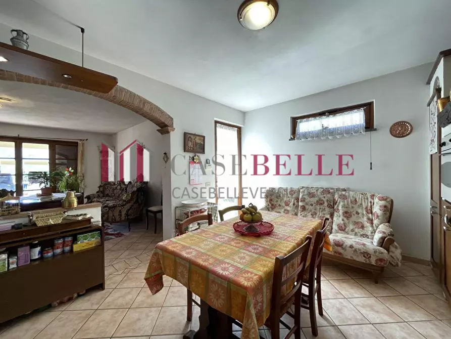 Immagine 12 di Casa indipendente in vendita  a Massarosa