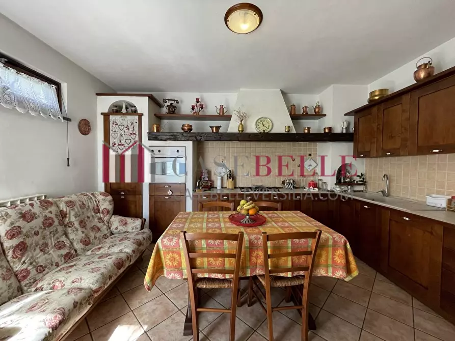 Immagine 8 di Casa indipendente in vendita  a Massarosa