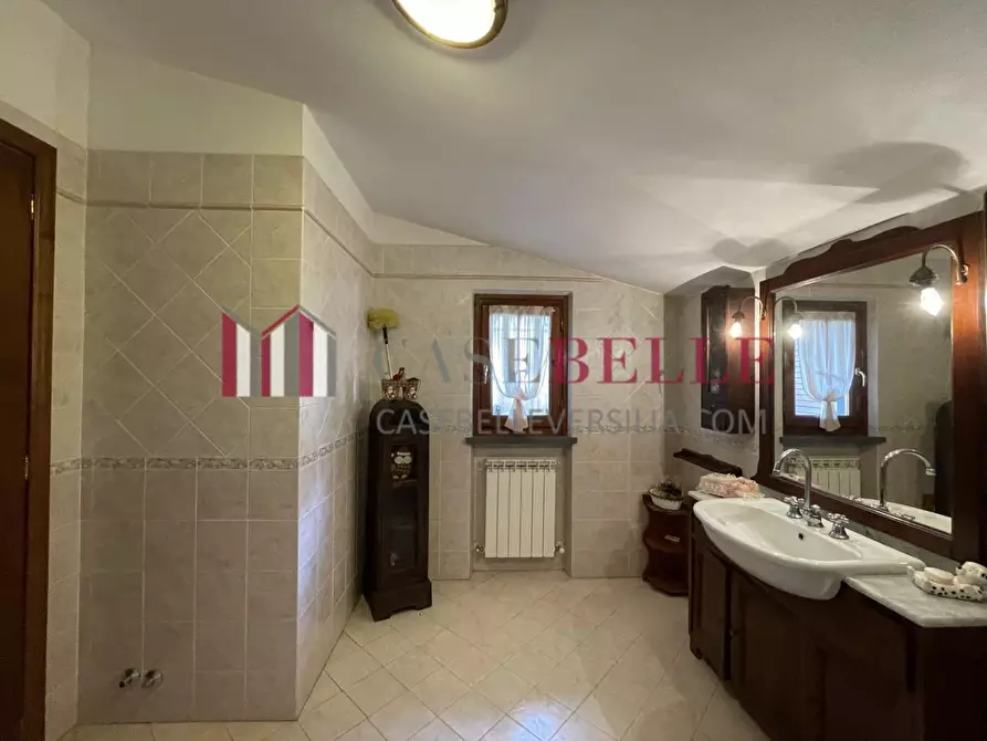 Immagine 47 di Casa indipendente in vendita  a Massarosa