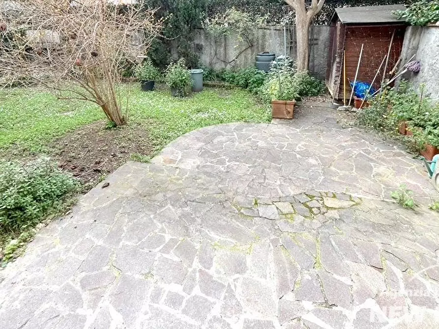 Immagine 30 di Terratetto in vendita  a Pisa