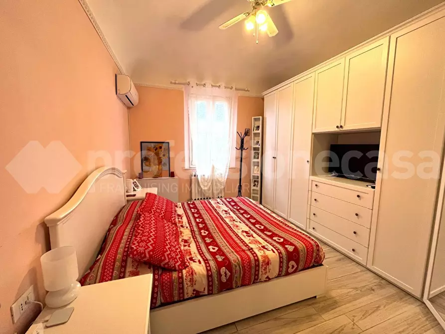 Immagine 10 di Terratetto in vendita  a Pisa