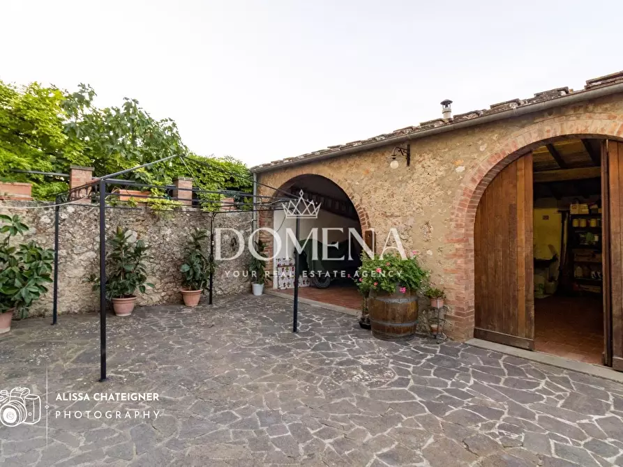 Immagine 43 di Casa colonica in vendita  a Monteriggioni