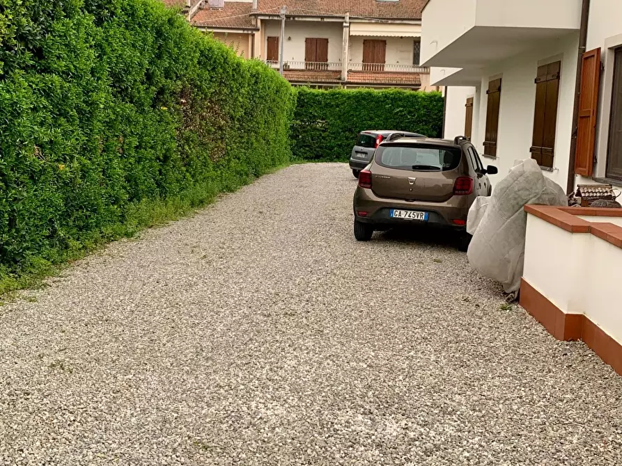 Immagine 35 di Appartamento in affitto  a Seravezza