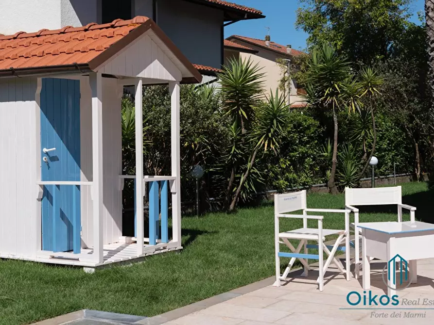 Immagine 4 di Villa in affitto  a Forte Dei Marmi