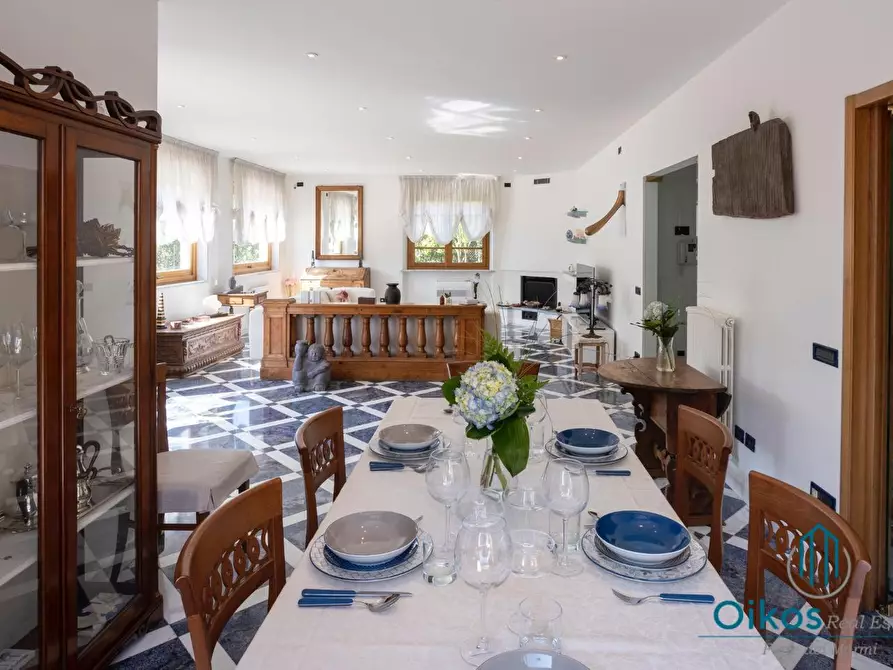 Immagine 34 di Villa in affitto  a Forte Dei Marmi