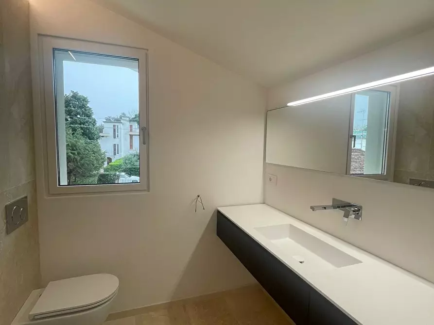 Immagine 10 di Villa in affitto  a Pietrasanta