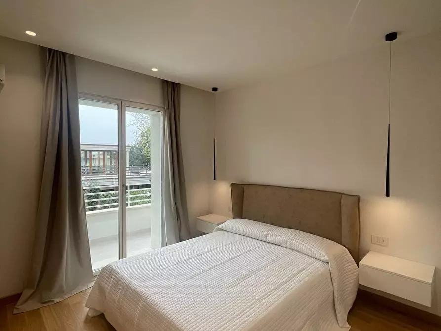 Immagine 20 di Villa in affitto  a Pietrasanta