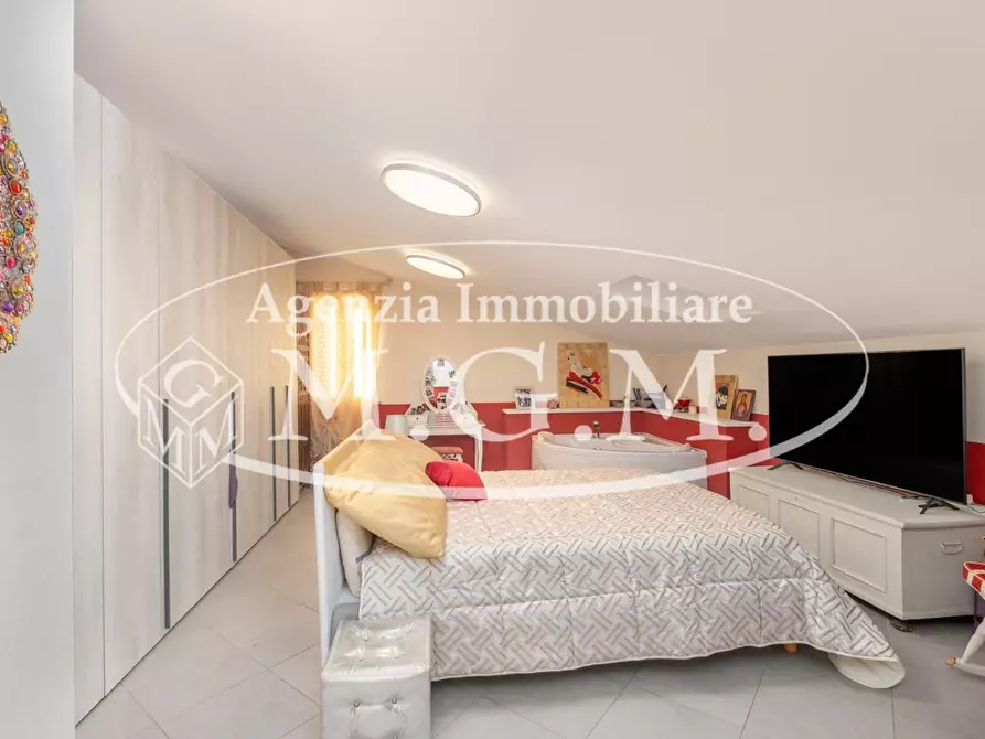 Immagine 32 di Villetta a schiera in vendita  a Buti