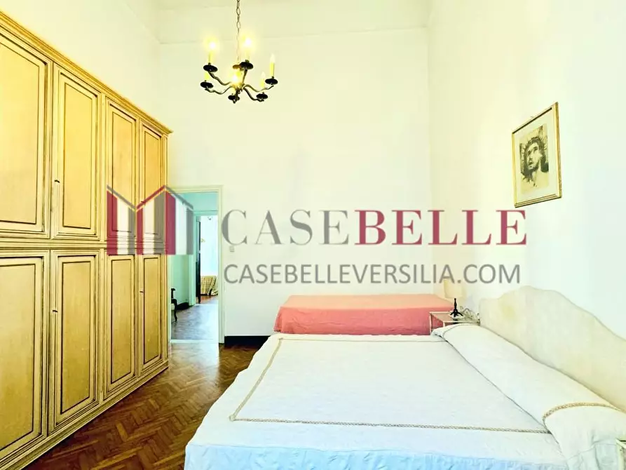 Immagine 36 di Casa indipendente in vendita  a Viareggio