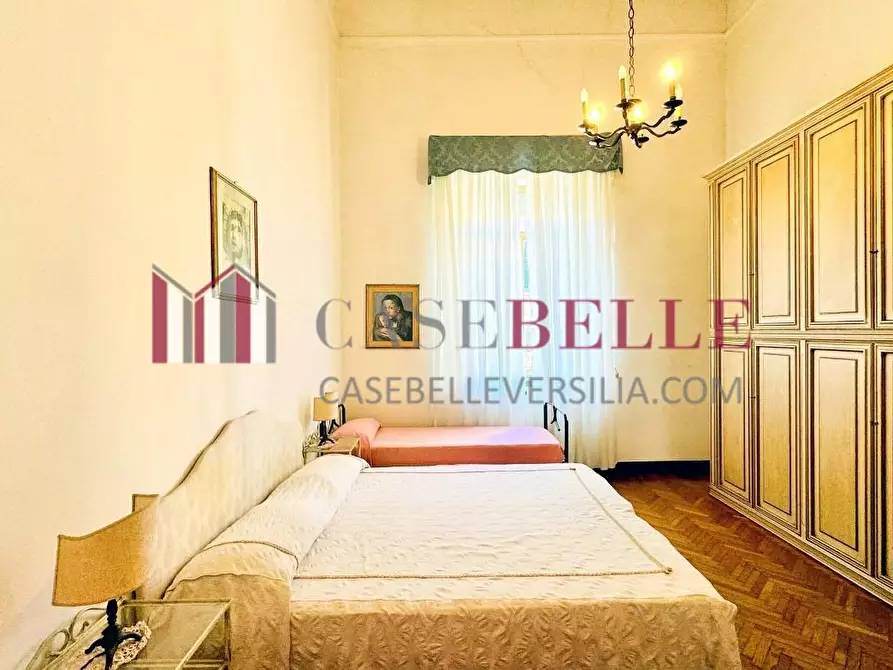 Immagine 34 di Casa indipendente in vendita  a Viareggio