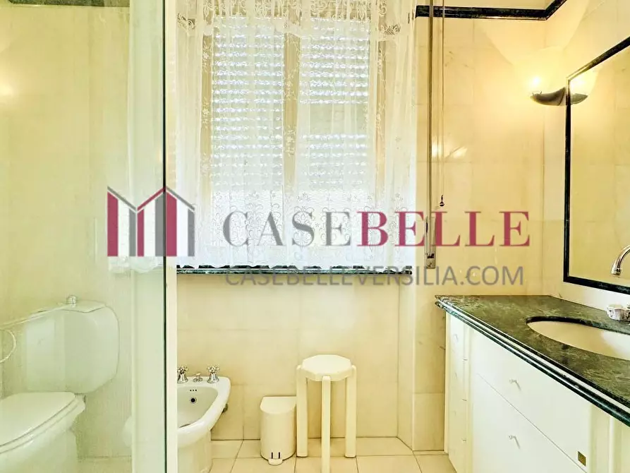 Immagine 26 di Casa indipendente in vendita  a Viareggio