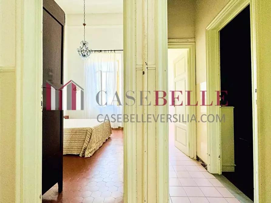 Immagine 20 di Casa indipendente in vendita  a Viareggio