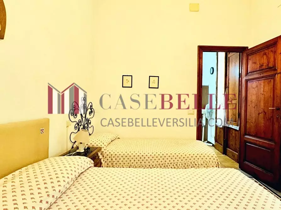 Immagine 45 di Casa indipendente in vendita  a Viareggio