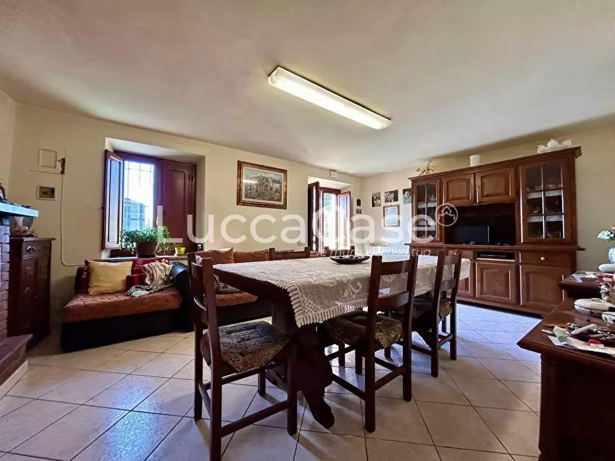 Immagine 16 di Casa indipendente in vendita  a Camaiore