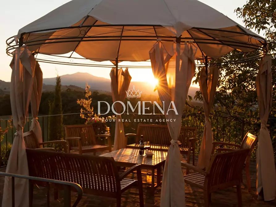 Immagine 20 di Casa colonica in vendita  a Sarteano