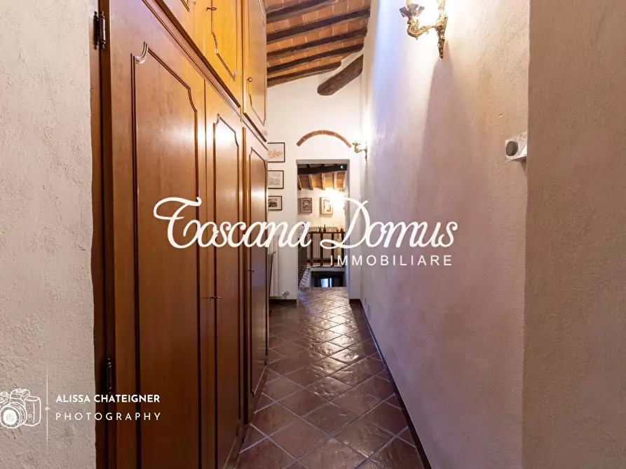 Immagine 22 di Casa colonica in vendita  a Monteriggioni