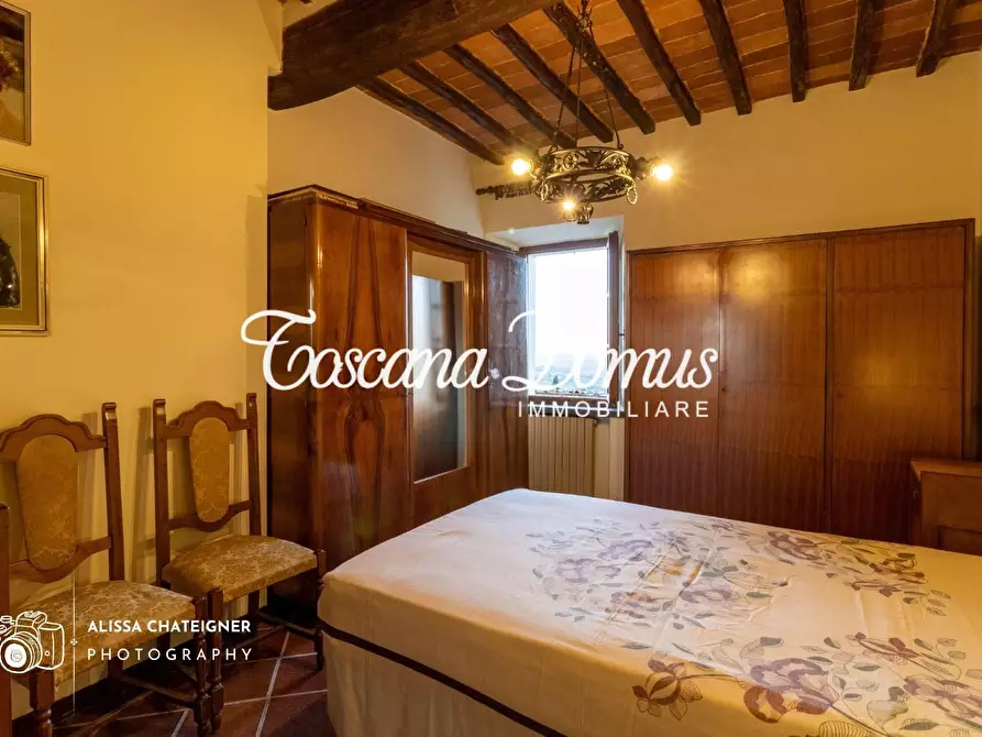 Immagine 35 di Casa colonica in vendita  a Monteriggioni
