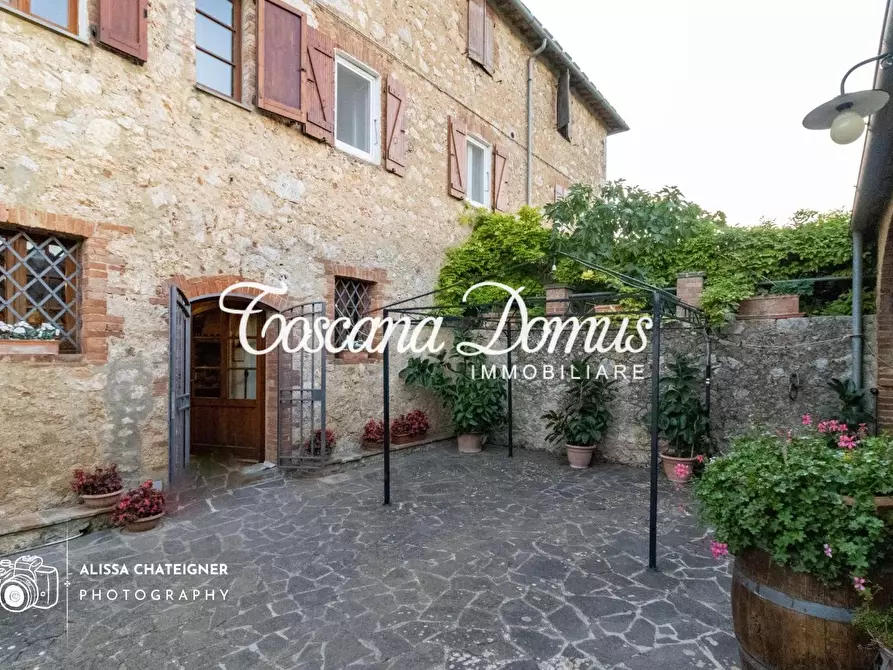 Immagine 44 di Casa colonica in vendita  a Monteriggioni