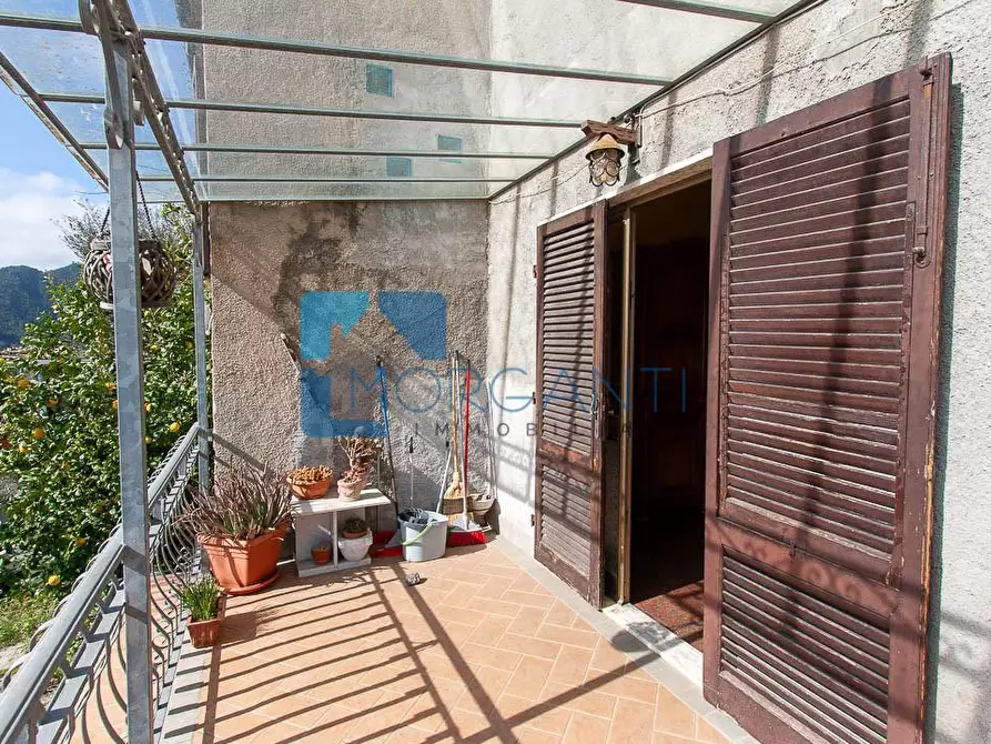 Immagine 3 di Casa semindipendente in vendita  a Pietrasanta