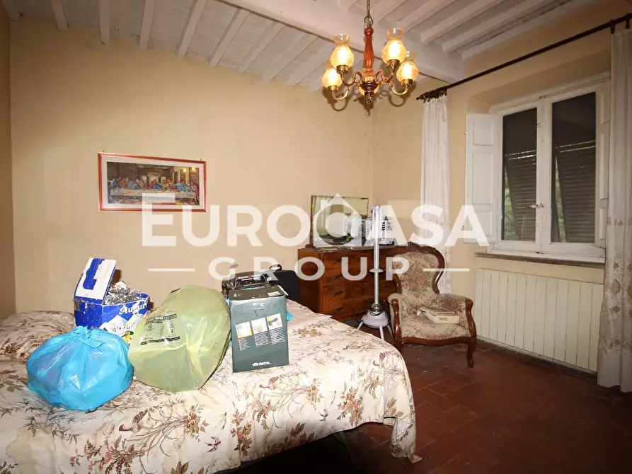 Immagine 18 di Villa in vendita  a Lucca